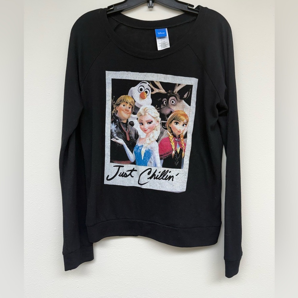 Disney Black 'Just Chillin'' Frozen Character Crewneck